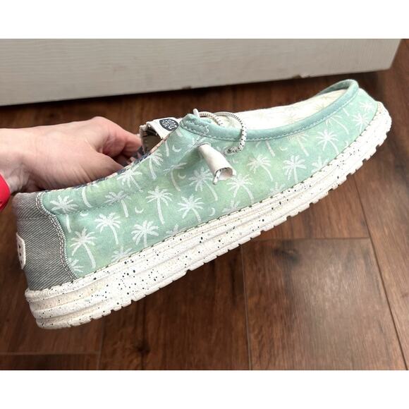 HEYDUDE Men's Wally Tropical Palm Trees Easy-On Lightweight Casual Shoes Sz 12 - Picture 8 of 14